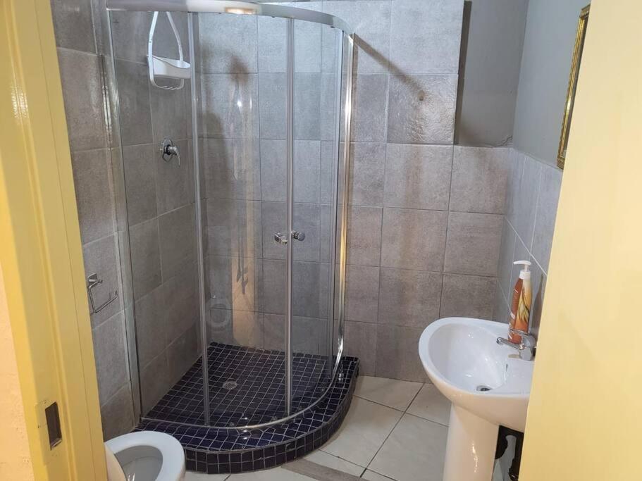 Albatrossways Lodge Sandton Dış mekan fotoğraf