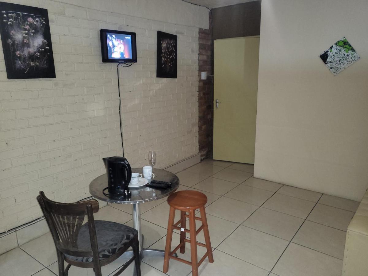 Albatrossways Lodge Sandton Dış mekan fotoğraf
